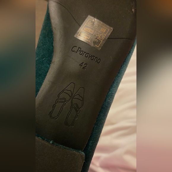 Aida Square Buckle Velvet Flats! Size 10 - Picture 10 of 10